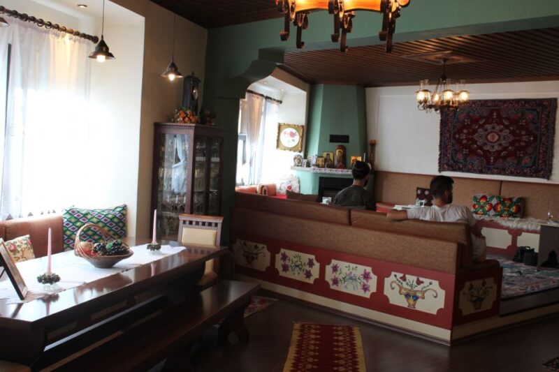 Thessaloniki: Small Group Day Trip to Siatista & Kastoria - Transportation Details