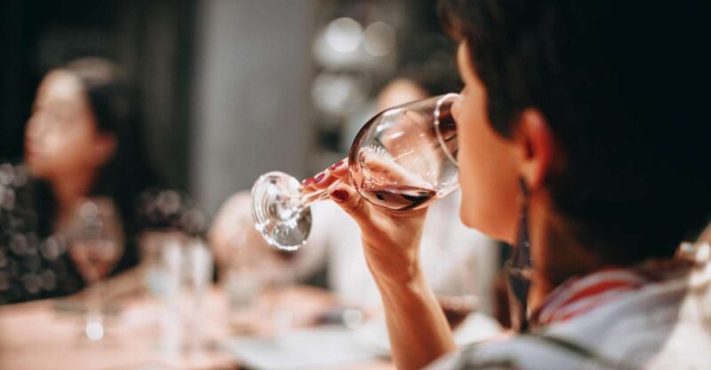 Thessaloniki: Small-Group Wine Tasting Tour With Appetizers - Guides Wine Expertise