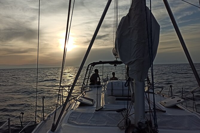 Thessaloniki : Sunset Cruise - Weather and Dress Code