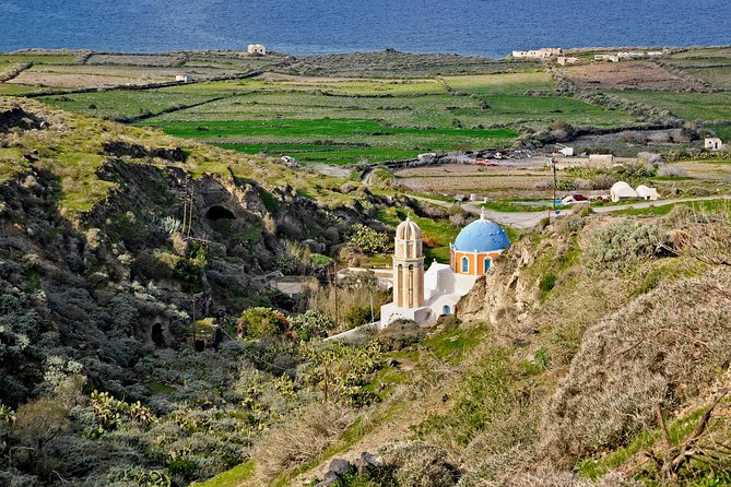 Thirassia Island Private Tour With Lunch From Santorini - Stunning Sea Views From Manolas