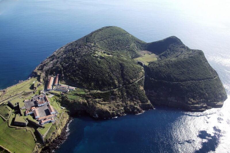 Third Island Half-Day Tour: Enchanted Bays With Tasting - Natural Pools Visit