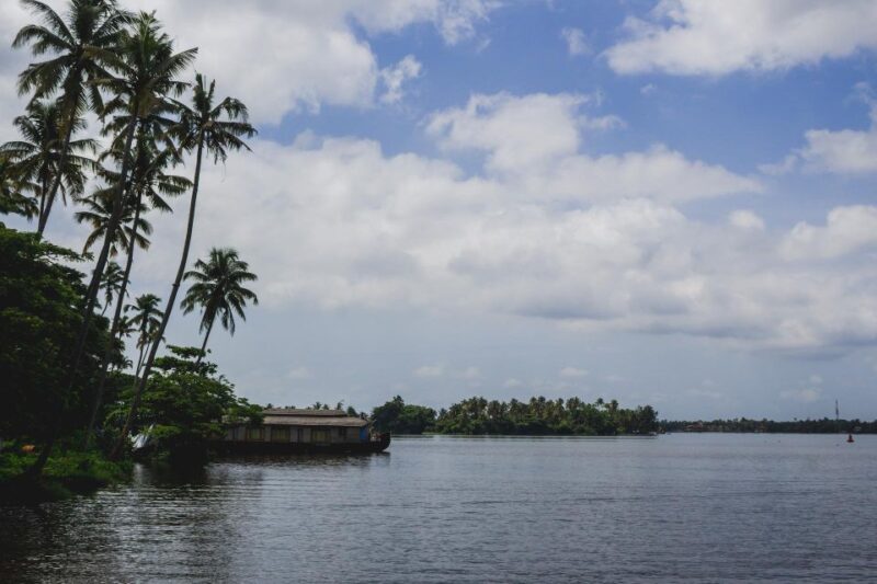 Thiruvananthapuram: One-Day Trip to Kanyakumari and Poovar - Important Tour Information