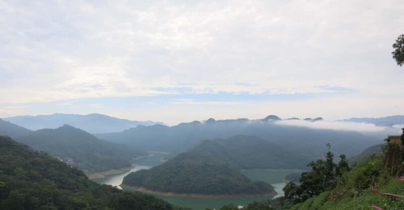 Thousand Island Lake and Pinglin Tea Plantation From Taipei - Key Points