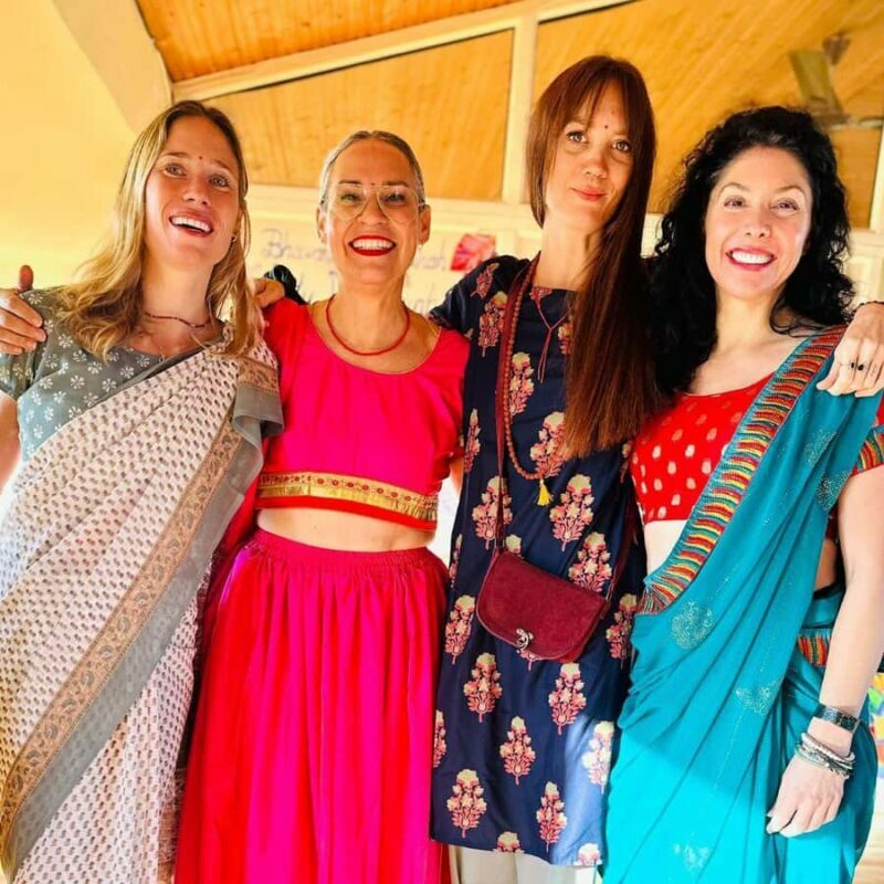 Threads of Delhi: Women-Led Monuments, Heritage & Craft Tour - Key Points