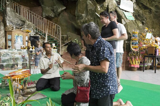 Three Amazing Temples Tour - Khao Lak - Pickup Information