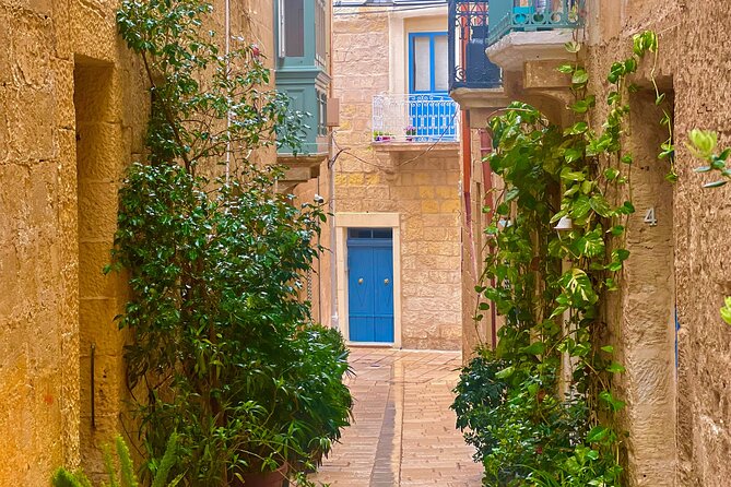 Three Cities Walking Tour Incl. Entrance to Inquisitors Palace - World War II History