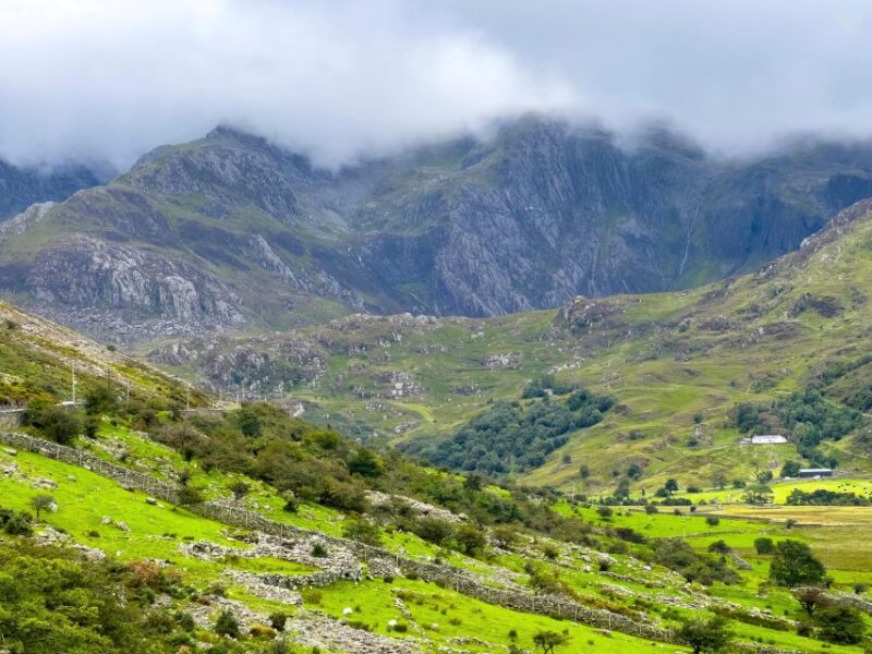 Three Countries of Britain Tour - 9 Days Tour - Accommodations and Meals