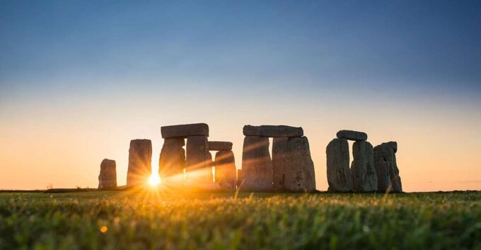 Three Countries of Britain Tour - 9 Days Tour - Getting to and From London