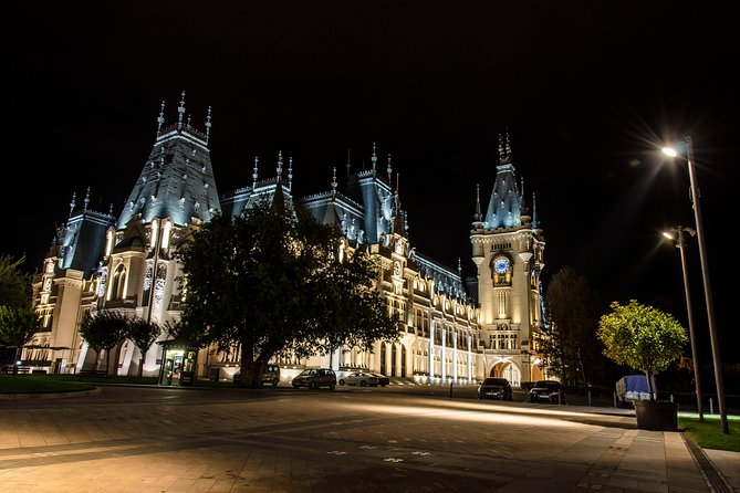 Three Days Tour of Iasi and UNESCO Painted Monasteries - Discovering Iasi Landmarks