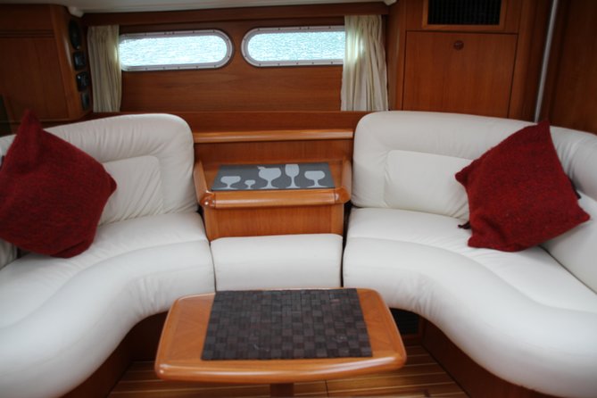 Three Night Cabin Charter MiLady - Price and Guarantee
