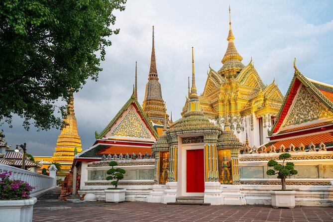 Three Temple Bangkok City Tour With Transfer and Admission Ticket - What to Expect