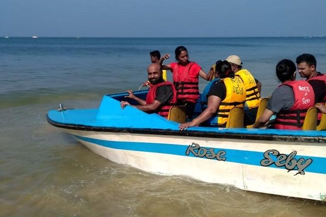 Thrill Seekers Delight: Goa Water Sports Package - Participant Information