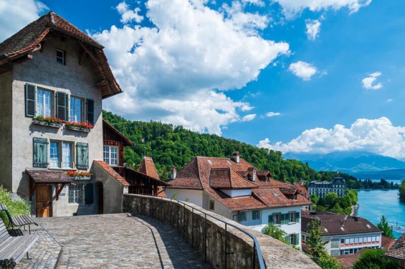 Thun: Express Walk With a Local in 60 Minutes - Preparing for the Express Walk