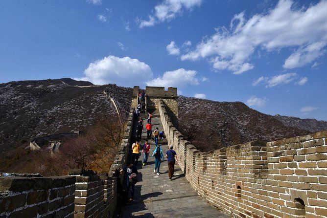 Tianjin Private Day Trip to Mutianyu Great Wall With Cable Car or Toboggan Ride - Traveler Considerations