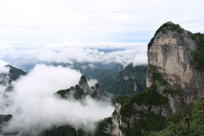 Tianmen Mountain Day Tour - Glass Plank Road