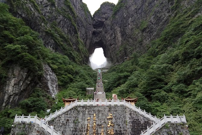 Tianmen Mountain,Zhangjiajie Glass Bridge Day Tour - Accessibility and Health Requirements