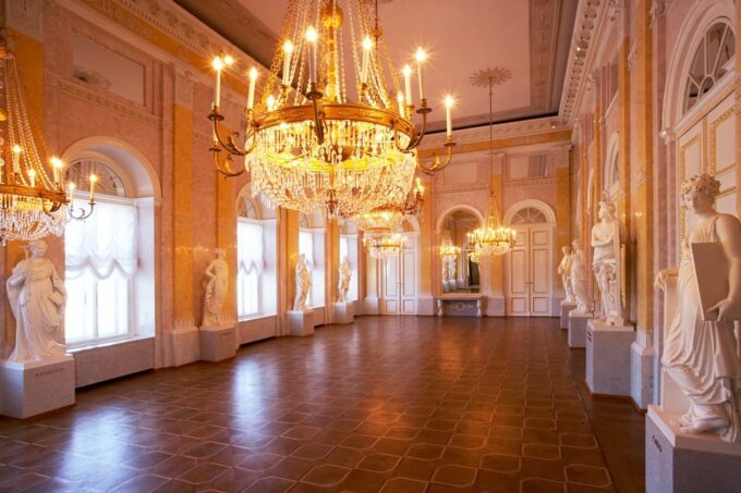Tickets for the Albertina Exhibitions - Transportation and Accessibility