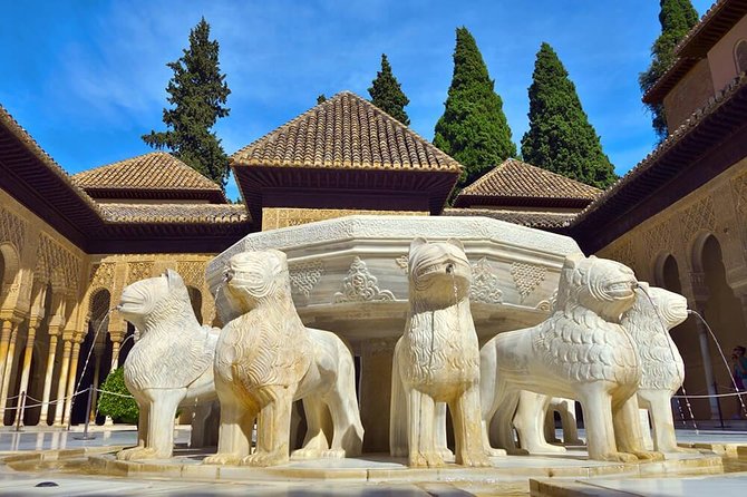 Tickets Included: Alhambra Tour (Gardens, Alcazaba, Generalife) - Generalife Palace Experience