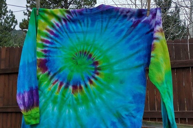 Tie-Dye Art Class in Estes Park - Activity Inclusions