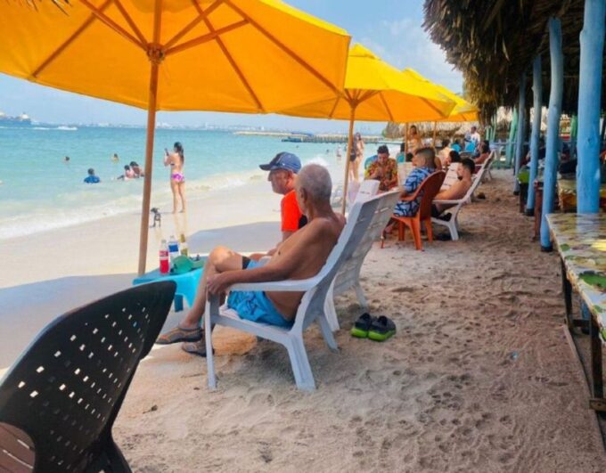 Tierra Bomba: Typical Beach Day at Punta Arena! - Customer Feedback and Ratings