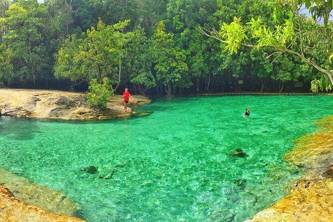 Tiger Cave Temple, Emerald Pool & Hot Springs Tour From Krabi - Key Attractions