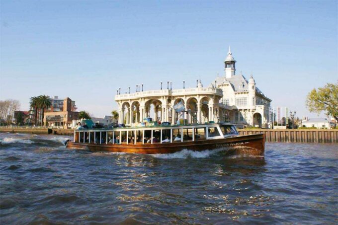 Tigre Full Day Tour With Lunch in Tigre and Return Sailing - Pickup and Return Locations