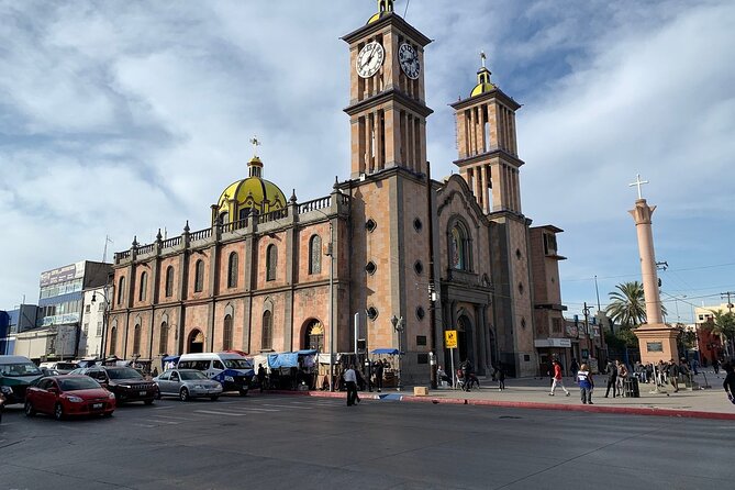 Tijuana Toe Dip: Day Trip From San Diego - Savoring the Traditional Mexican Lunch