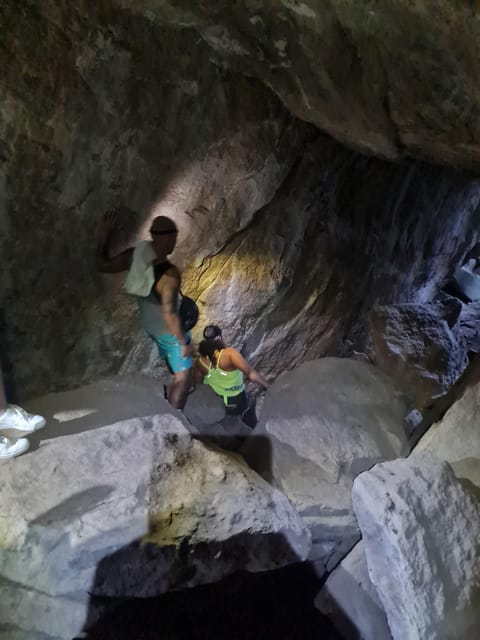 Tijuca Rain Forest - Adventure Through Waterfalls & Caves - Caving Excursion