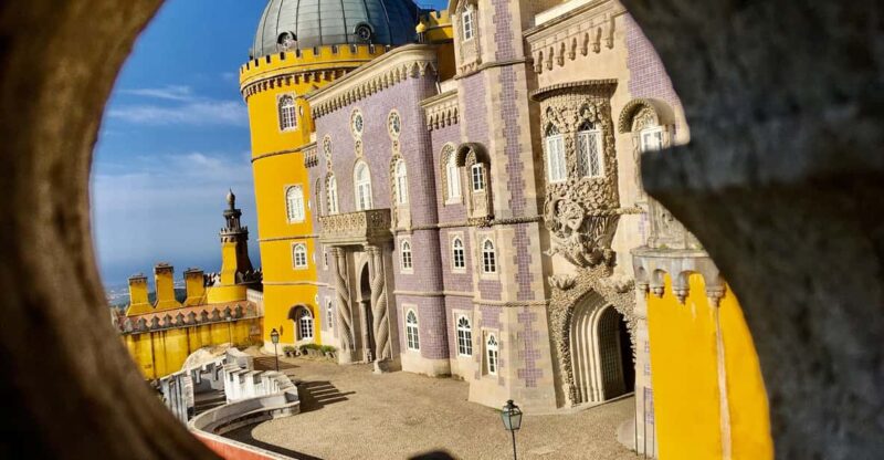 Tiket and Guided Visit to Pena Palace - Key Points