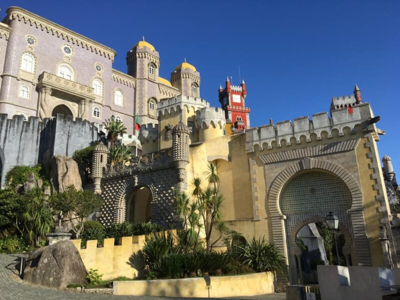 Tiket and Guided Visit to Pena Palace - Accessibility Considerations