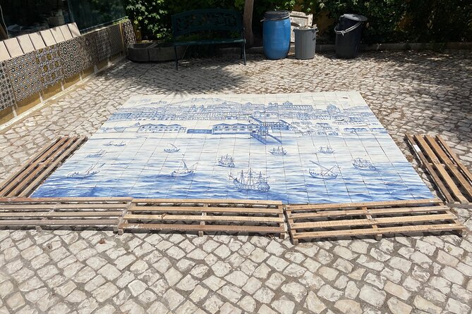 Tile Painting Experience and Visit Azeitão Wine Cellar - Transportation and Meeting Details