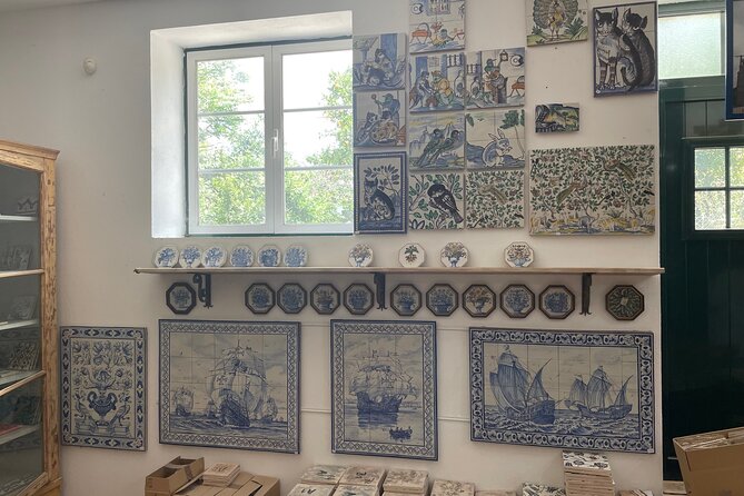 Tile Painting Experience and Visit Azeitão Wine Cellar - Customer Reviews and Ratings