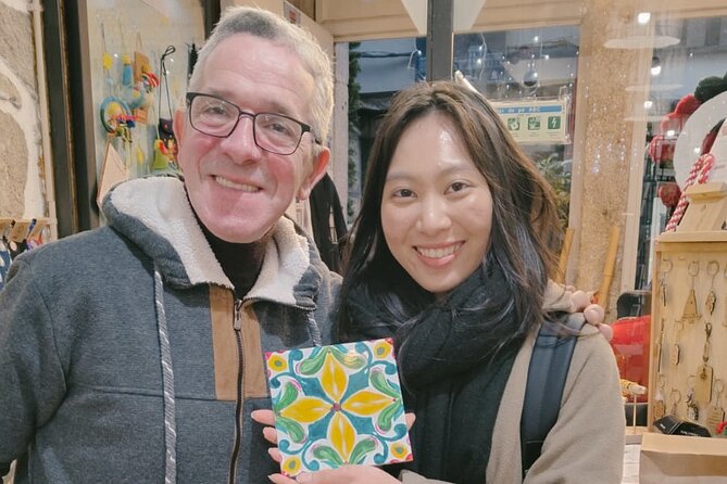 Tile Painting Workshop in Downtown Porto - Preparing for the Workshop