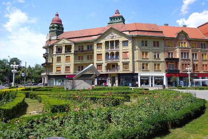 Timisoara Downtown Dream Tour - Discovering Cultural Treasures