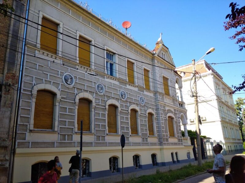 Timisoara: Dream Tour in Elisabetin Neighborhood - Cultural Landmarks