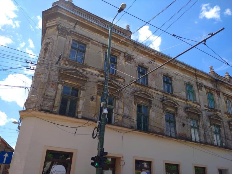 Timisoara: Dream Tour in Fabric Neighborhood - Key Points