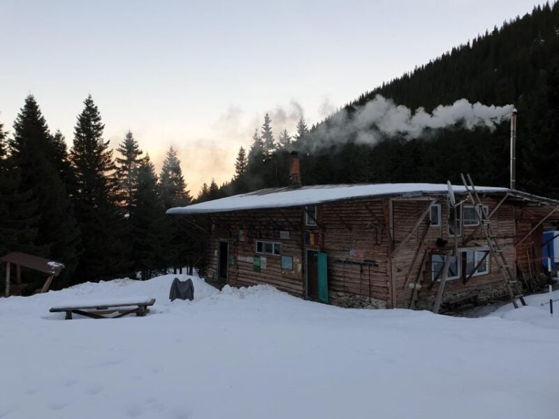 Timisoara Dream Tours: Lets Go Hiking in Retezat Mountains - Cancellation Policy