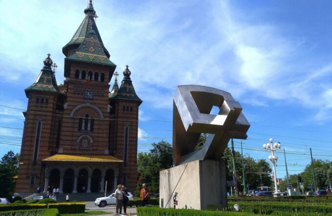 Timisoara: Grand Communism Tour - Group Size and Languages