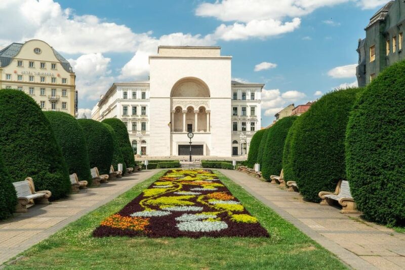 Timișoara Highlights - Walking Tour - Meeting Point and Requirements