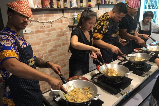 Tingly Thai Cooking School Evening Class - Class Schedule