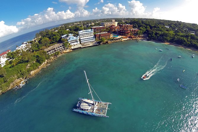 Tip Top Catamaran - Vessel Specifications and Features