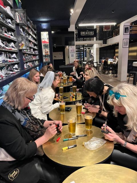 Tipsy Brussels - Cultural Drinking Experience - Cocktail Making Workshop