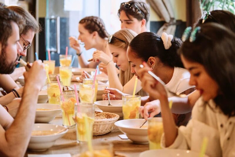 Tipsy Guided Food Tour With Drinks Included in Budapest - Experience Highlights