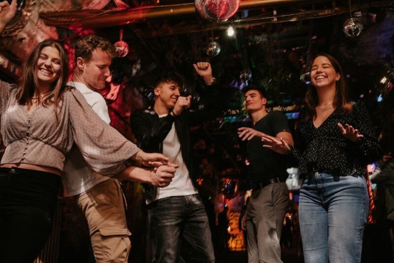 Tipsy Tour Guided History Tour in London - Fascinating Walking Tour Insights