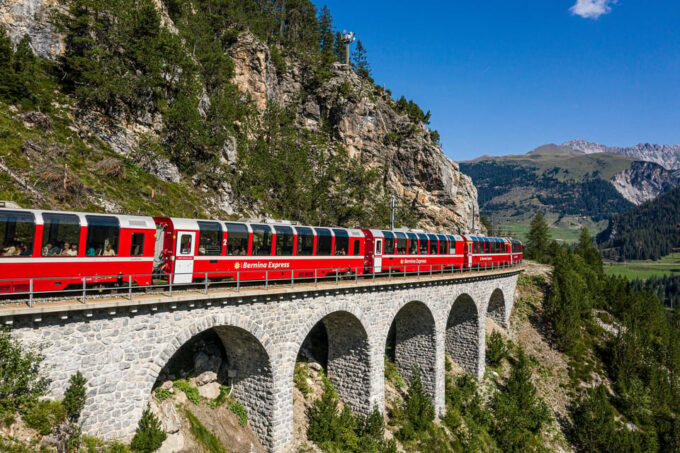Tirano: Bernina Express One-Way Train Ticket To/From Chur - Ticket Validity