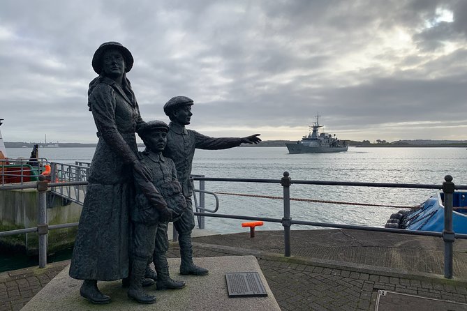 Titanic Trail Guided Walking Tour Cobh - History of Irish Emigration