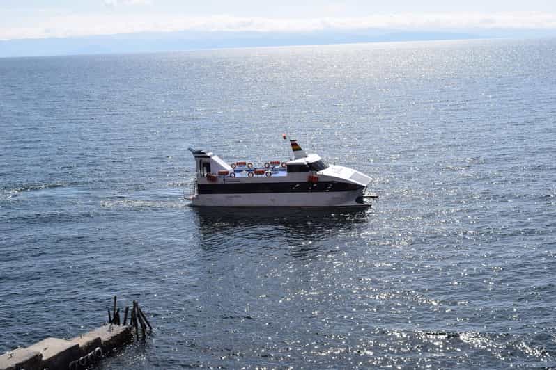 Titicaca Lake & Isla Del Sol Catamaran Tour - Dining Experience