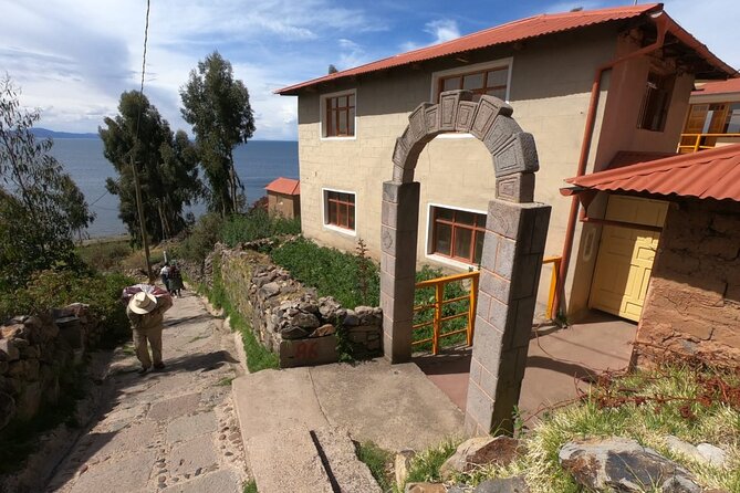 Titicaca With Homestay at Amantani 2 Days 1 Night - Navigating the Taquile Island