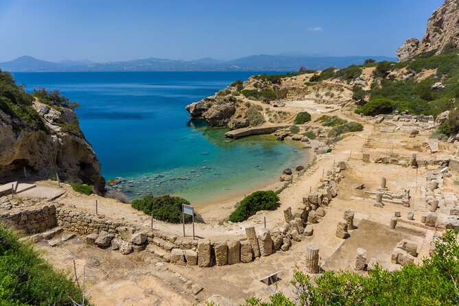 To or From Loutraki or Corinth - Luggage and Vehicle Capacity