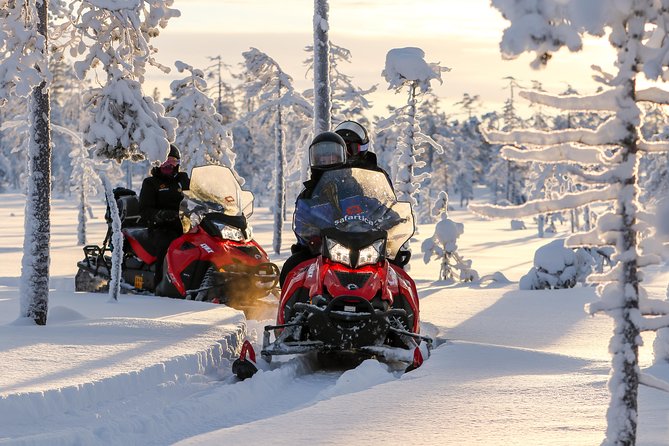 To the Kingdom of Snow and Ice – Full Day Snowmobile Safari to Ice Hotel - Meeting and Pickup Details